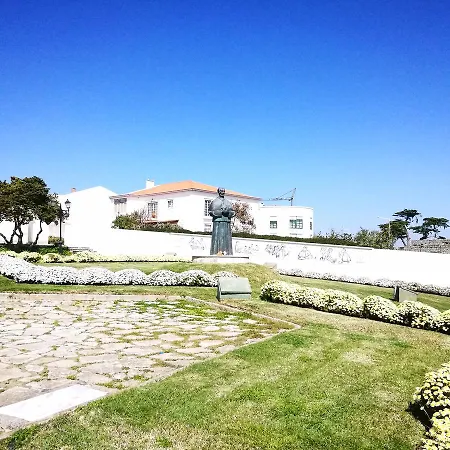Peniche's Blue & White Apartment *