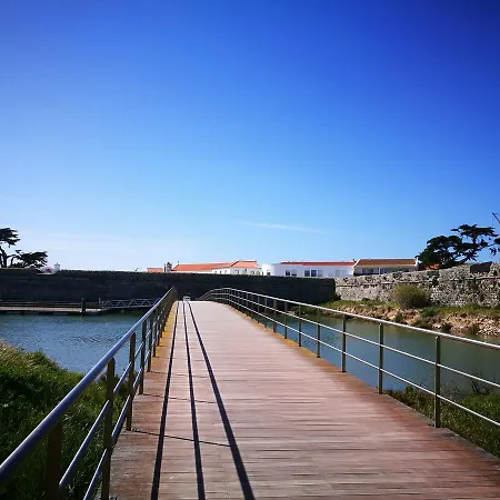 Peniche's Blue & White Appartamento *