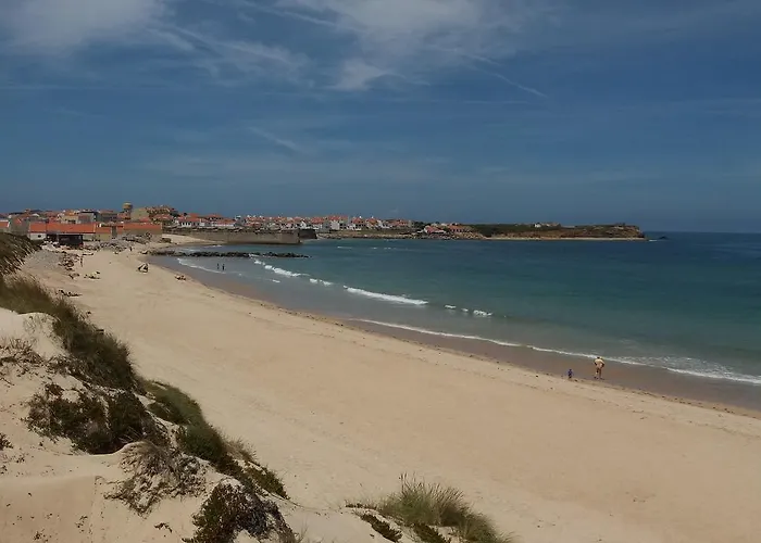 شقة Peniche's Blue & White *