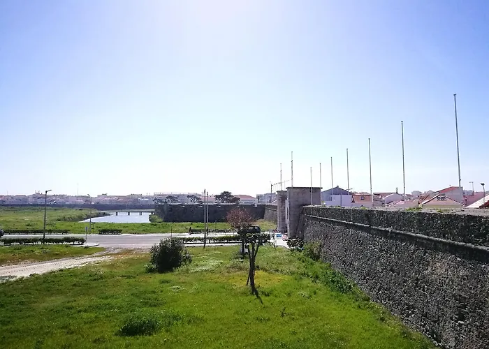 Peniche's Blue & White بينيش