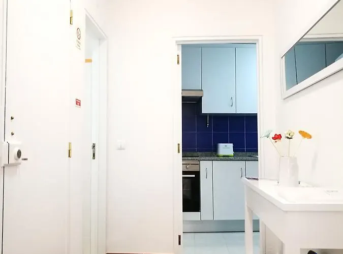 Peniche's Blue & White * بينيش